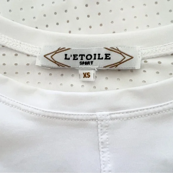 L’ETOILE SPORT Performance The Perforated Long Sleeve Tee in White  Size XS - Picture 8 of 10